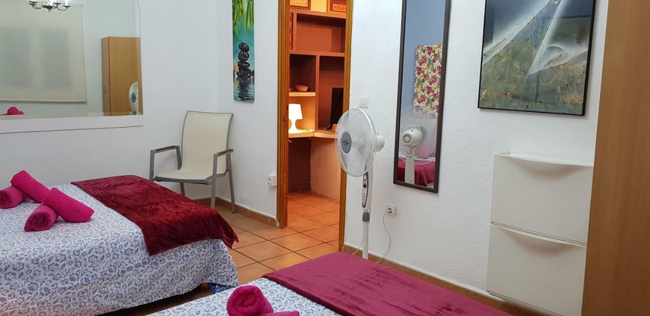 Calle Frailes, 7 Apartamento 2 Granada Luaran gambar